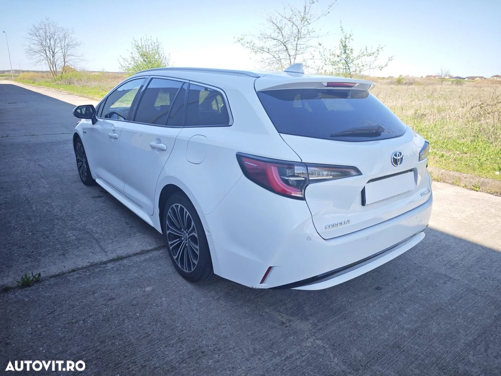 Toyota Corolla 1.8 HSD Exclusive interior Negru - 4