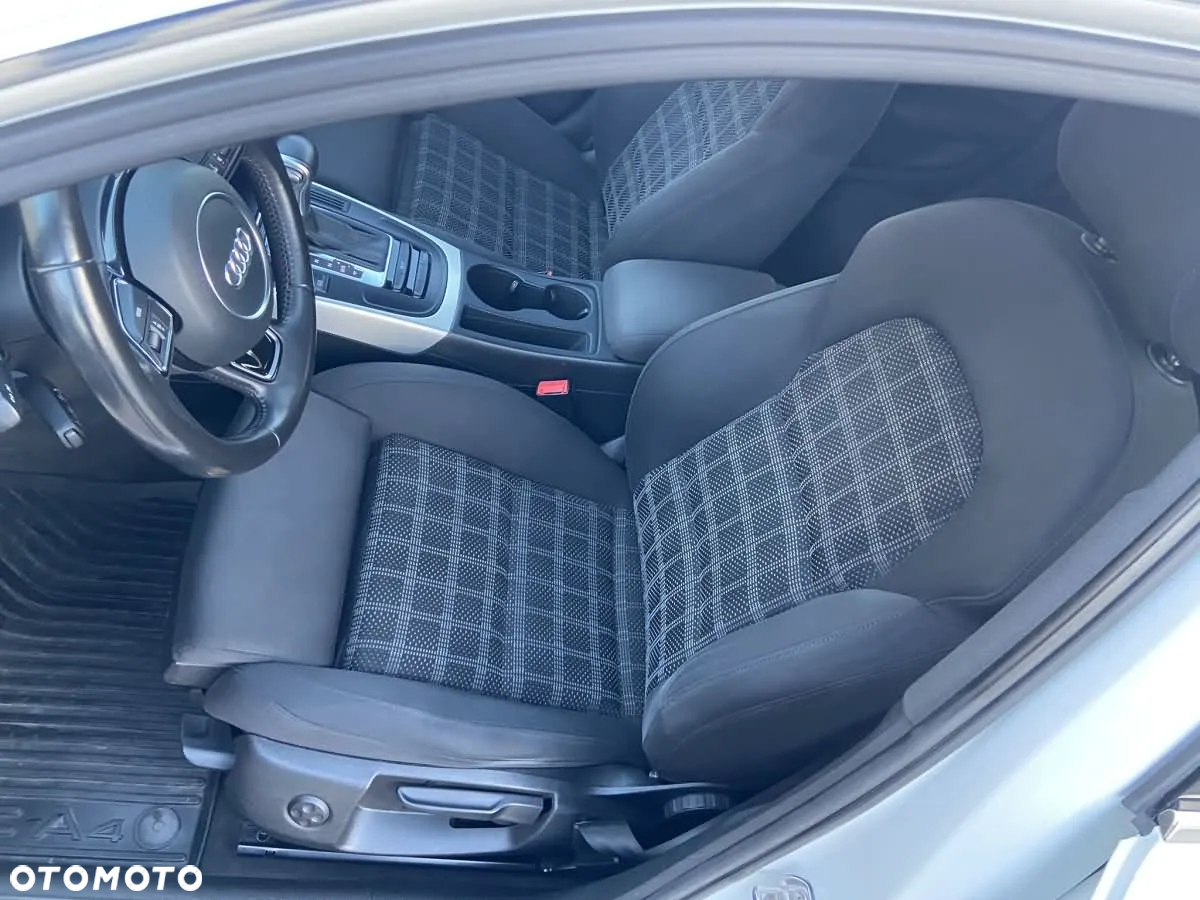 Audi A4 Avant 2.0 TDI DPF quattro S tronic S line Sportpaket - 15