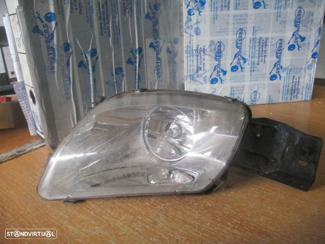 Farol Nevoeiro 9674041580 PEUGEOT 308 SW 2012 0P FD VALEO - 1