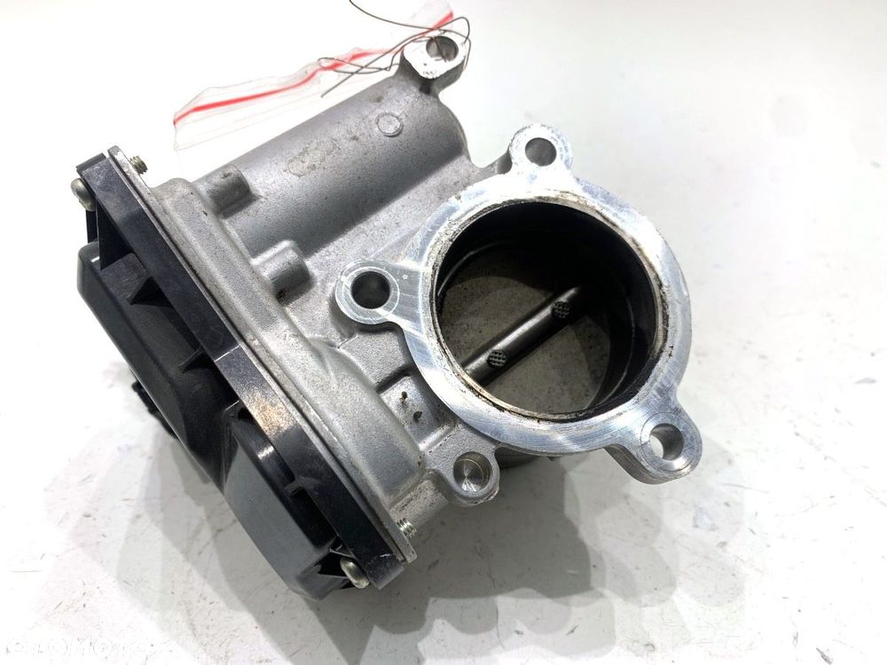 PRZEPUSTNICA  SUZUKI IGNIS III (MF) 2016 - 2022 1.2 (ATK412) 66 kW [90 KM] benzyna 2016 - 2022 68P0 - 2