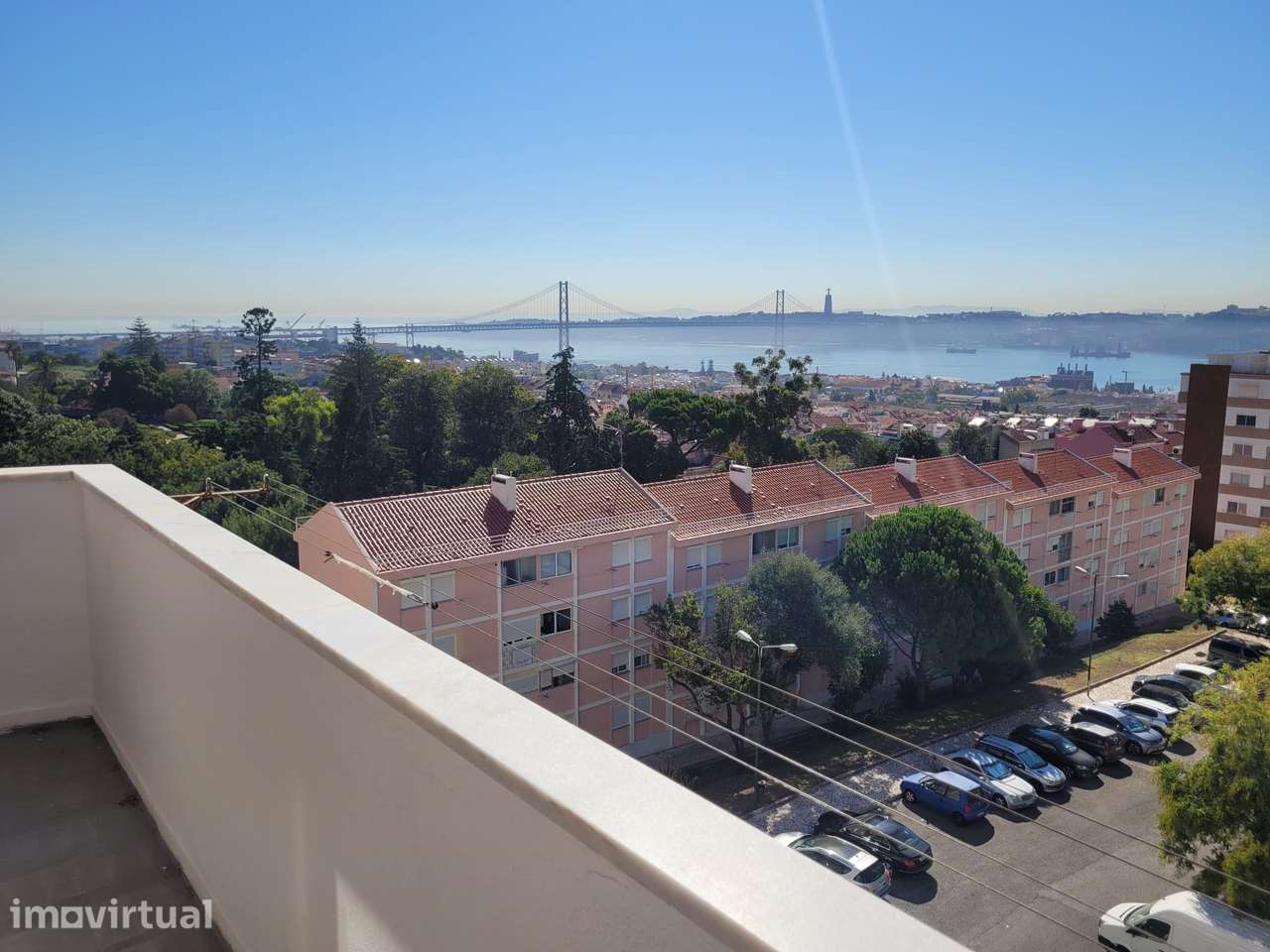 Apartamento T2 para Arrendamento com vista Rio Tejo - Grande imagem: 2/12