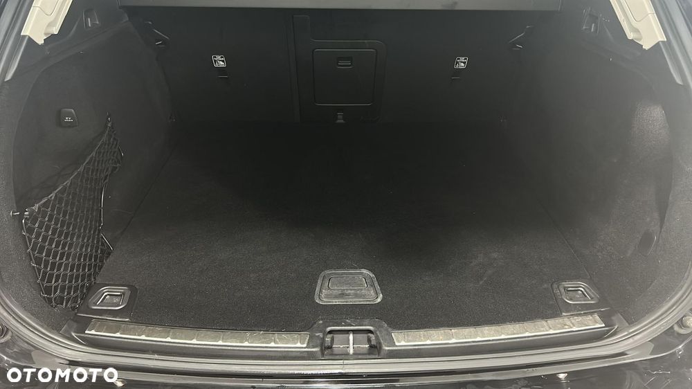 Volvo XC 60 B5 B AWD Inscription - 12