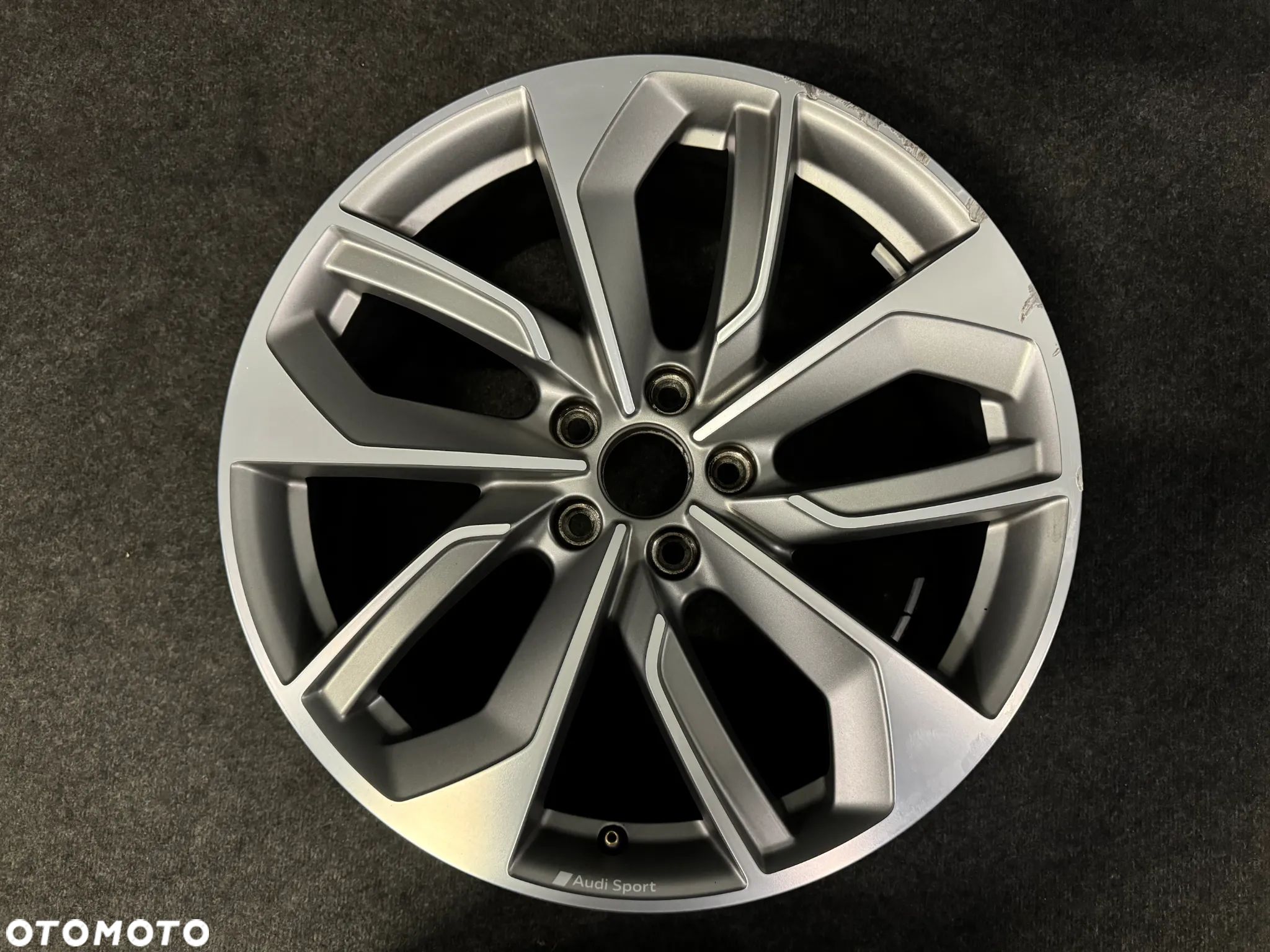 Alufelga Audi Q2, SQ2 19 cali 5x112 1szt. 81A601025AC - 1