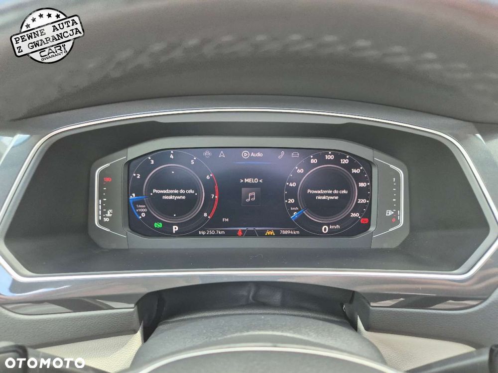 Volkswagen Tiguan - 19