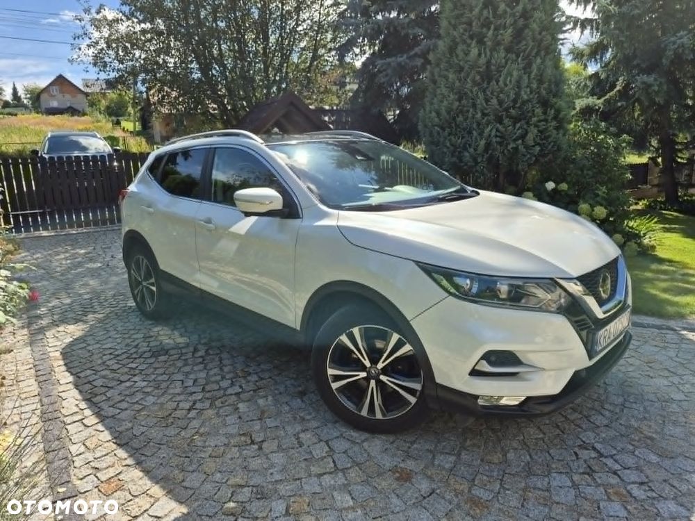 Nissan Qashqai - 2