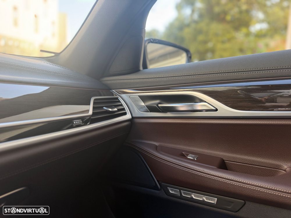 BMW 740 iH Active Hybrid - 29