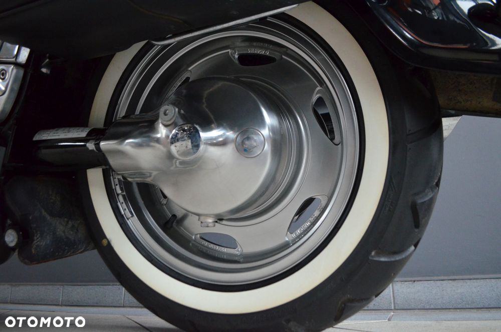 Suzuki VL 1500 Intruder LC - Boulevard C90 - 28