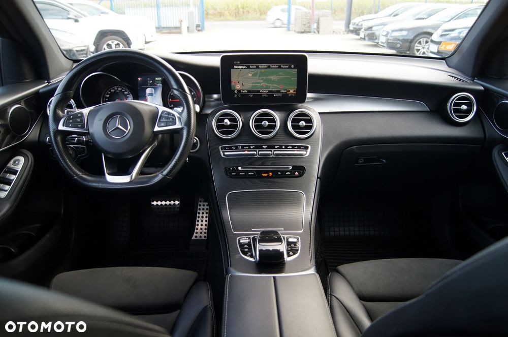Mercedes-Benz GLC 350 e 4Matic 7G-TRONIC - 11