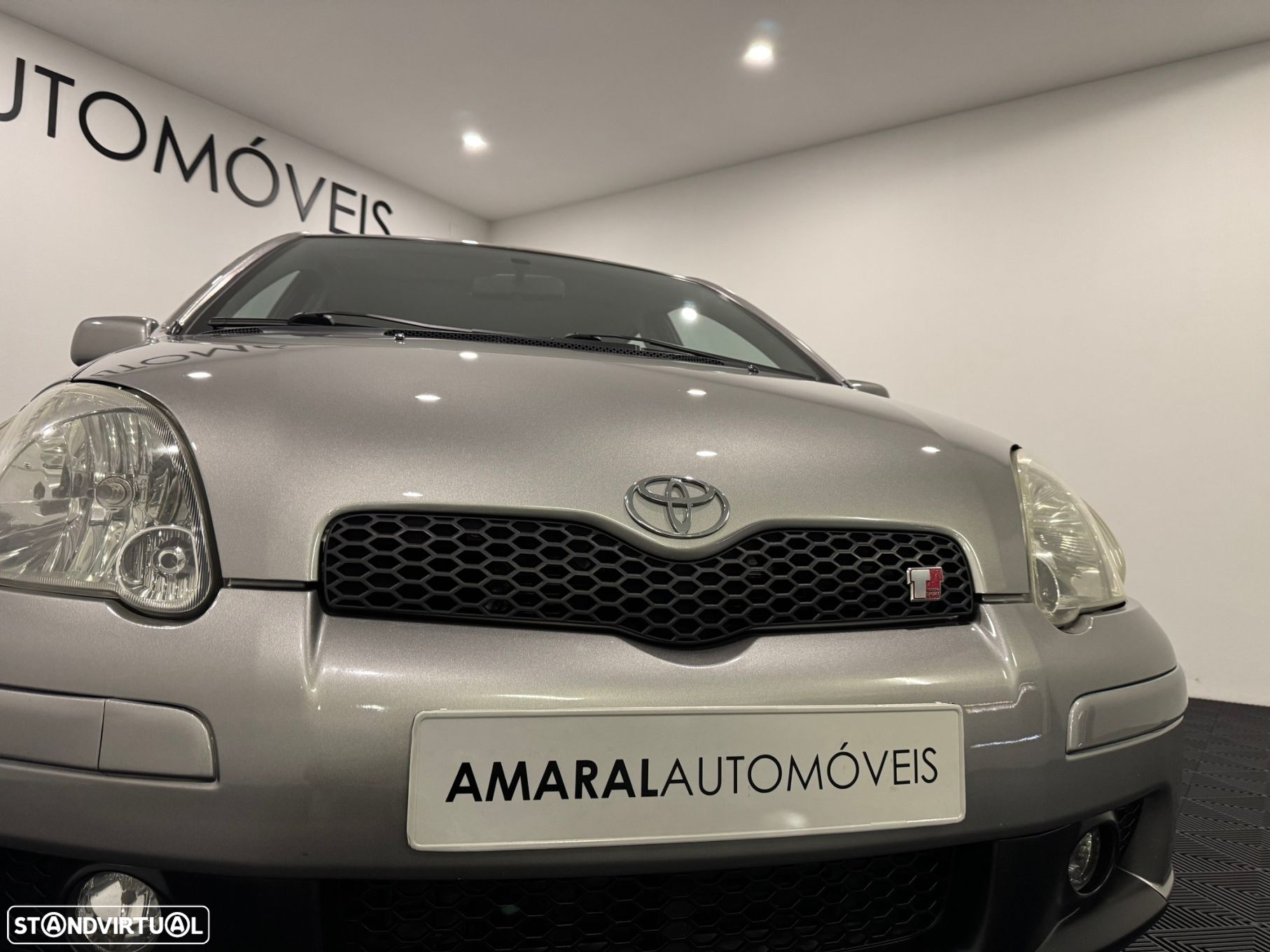 Toyota Yaris 1.5 T Sport AC - 13