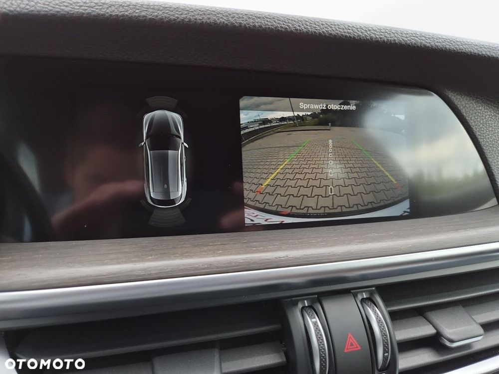 Alfa Romeo Stelvio - 21