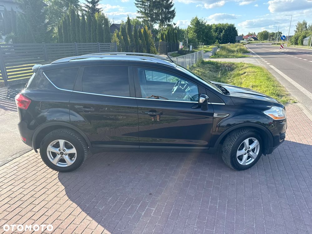 Ford Kuga 2.5 4x4 Titanium - 19