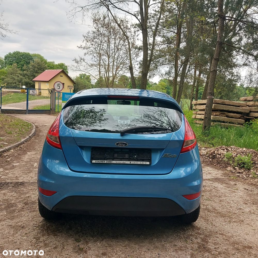 Ford Fiesta 1.25 Ambiente - 6