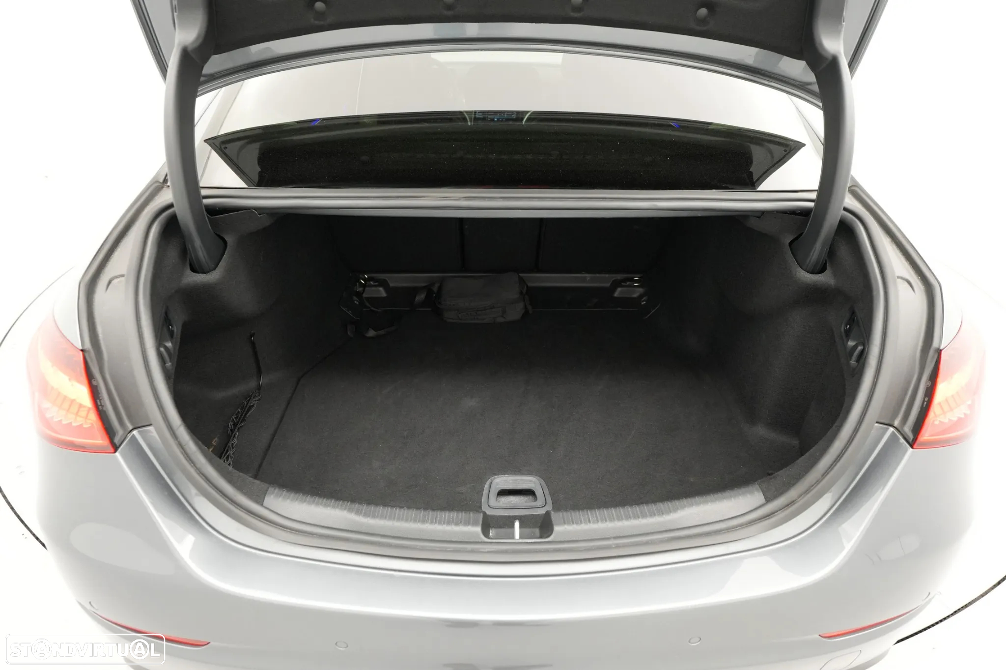 Mercedes-Benz C 220 d Avantgarde - 29