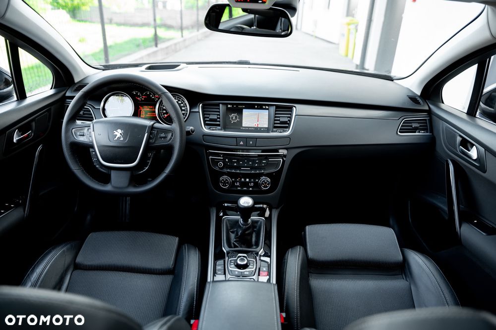 Peugeot 508 HDi FAP 140 Allure - 26