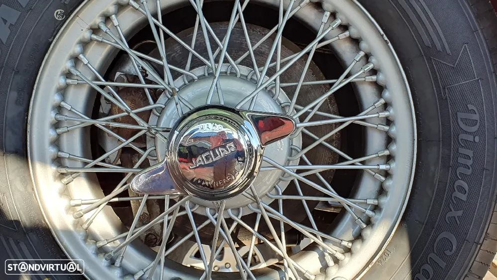 Jaguar XK140 - 28
