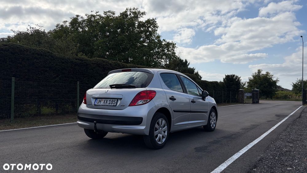 Peugeot 207 75 Tendance - 4