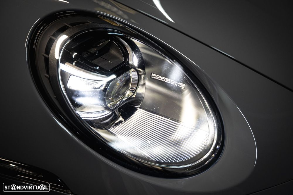 Porsche 911 (992) Carrera PDK - 24