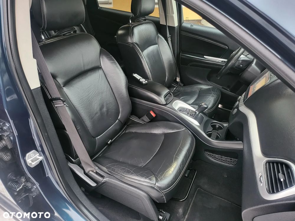 Fiat Freemont 2.0 Multijet 16V DPF Automatik Allrad Black Code - 26