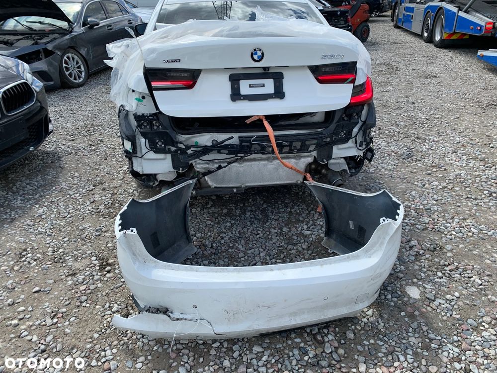 BMW Seria 3 330i xDrive - 8