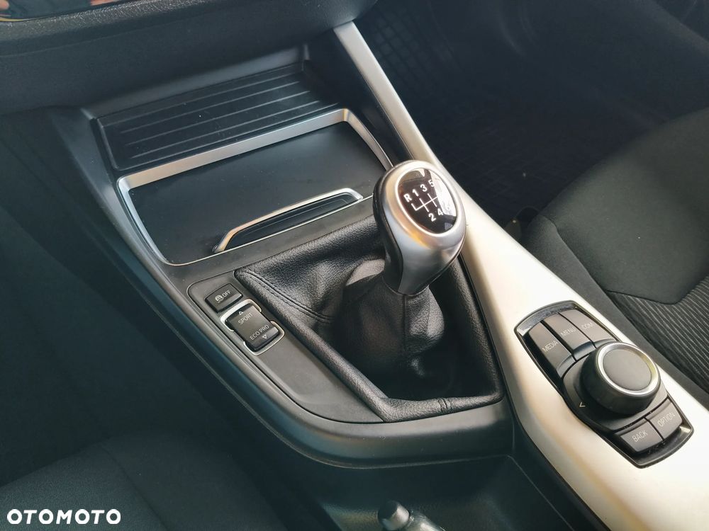 BMW Seria 1 116d Advantage - 26