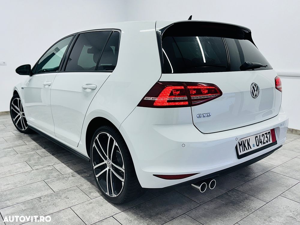 Volkswagen Golf GTD 2.0 TDI SCR DSG - 4