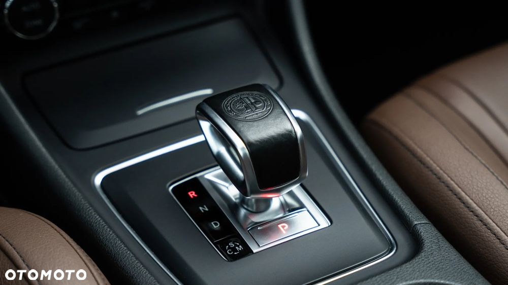 Mercedes-Benz GLA 45 AMG 4-Matic - 6