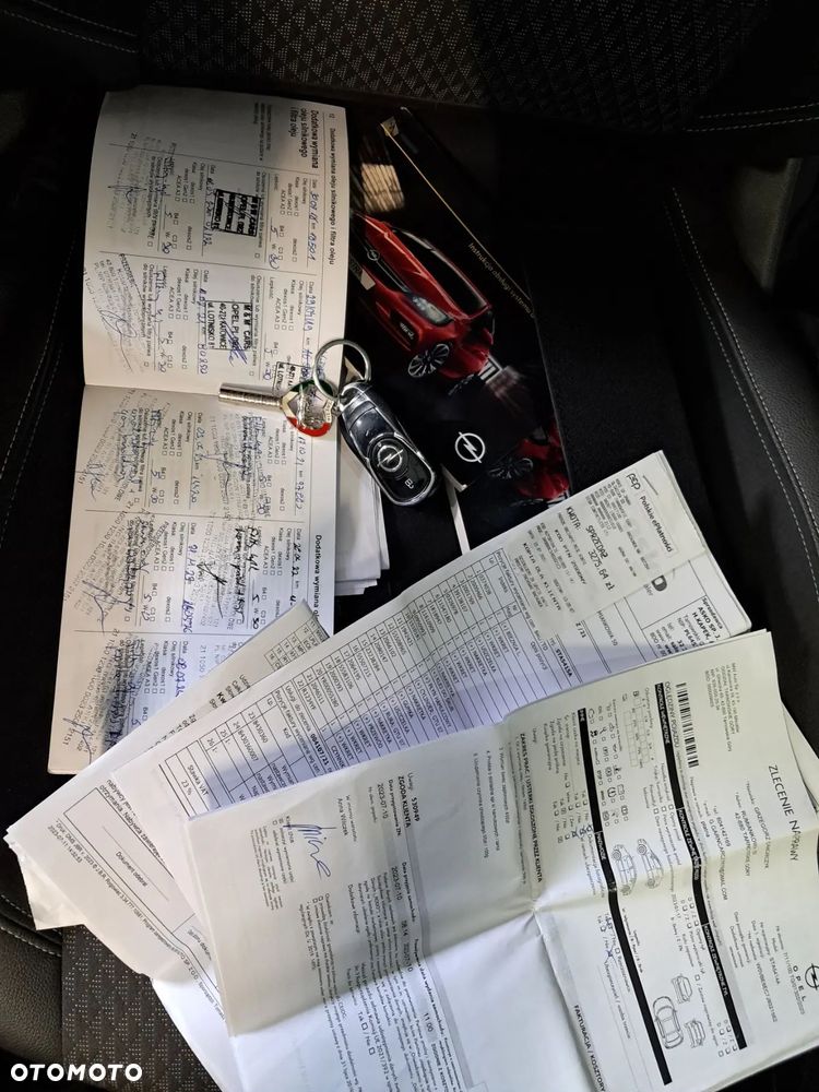 Opel Astra 1.4 T Elite - 10