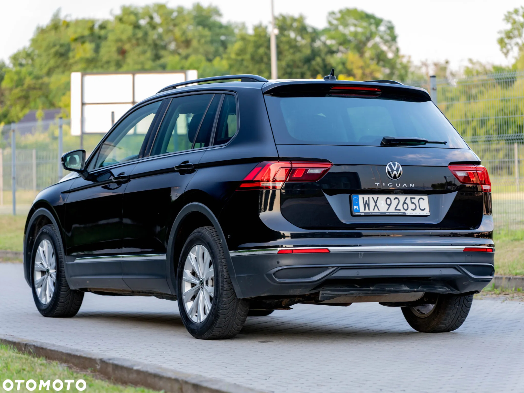 Volkswagen Tiguan 1.5 TSI EVO IQ Drive - 6