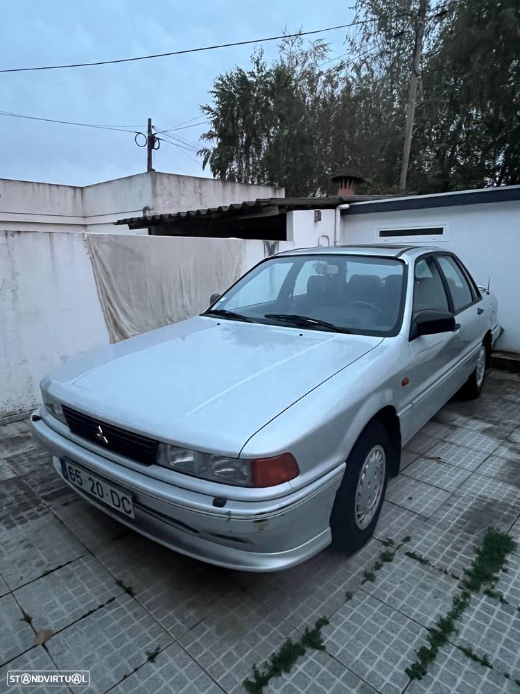 Mitsubishi Galant Hatchback 2.0 GLSi - 2