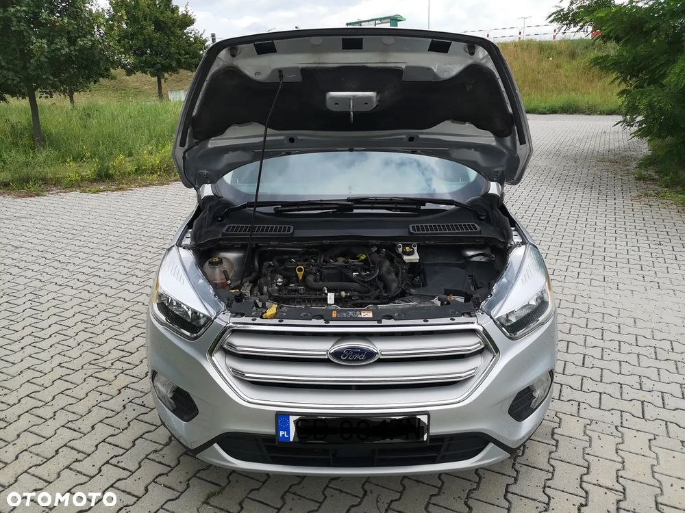 Ford Kuga 1.5 EcoBoost 4WD Titanium Plus - 27