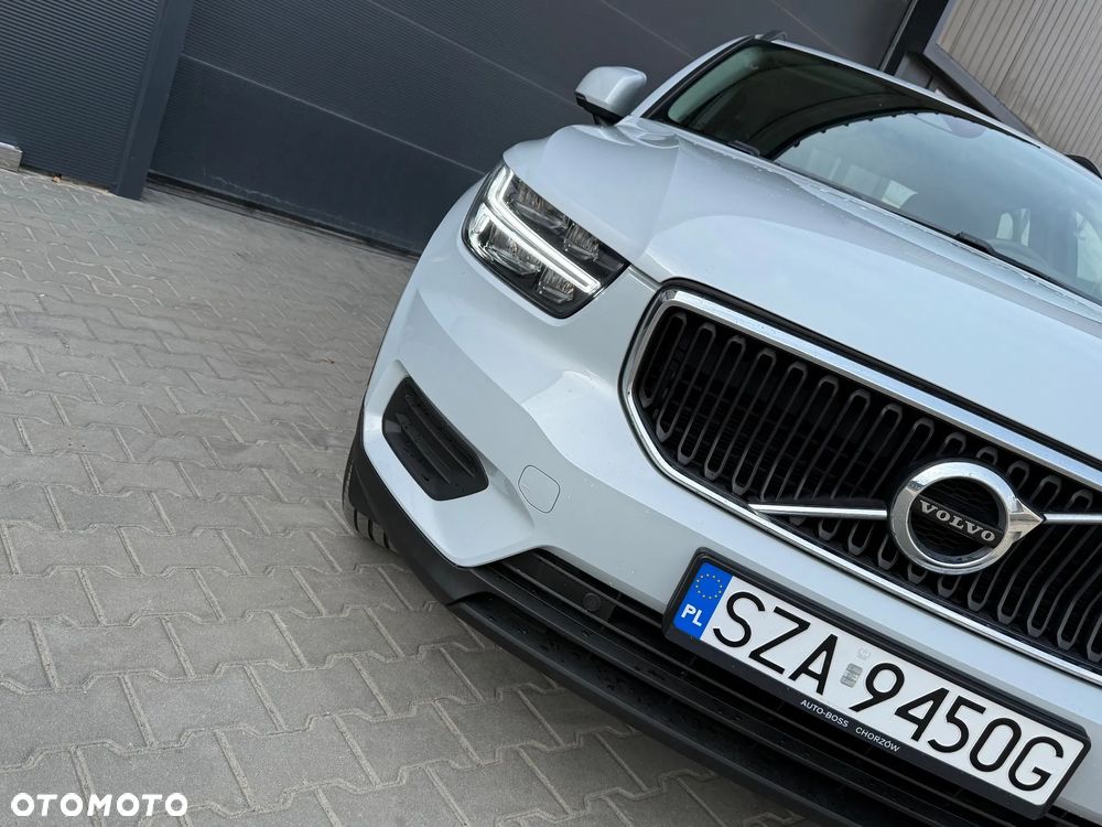 Volvo XC 40 T2 Momentum Core - 18