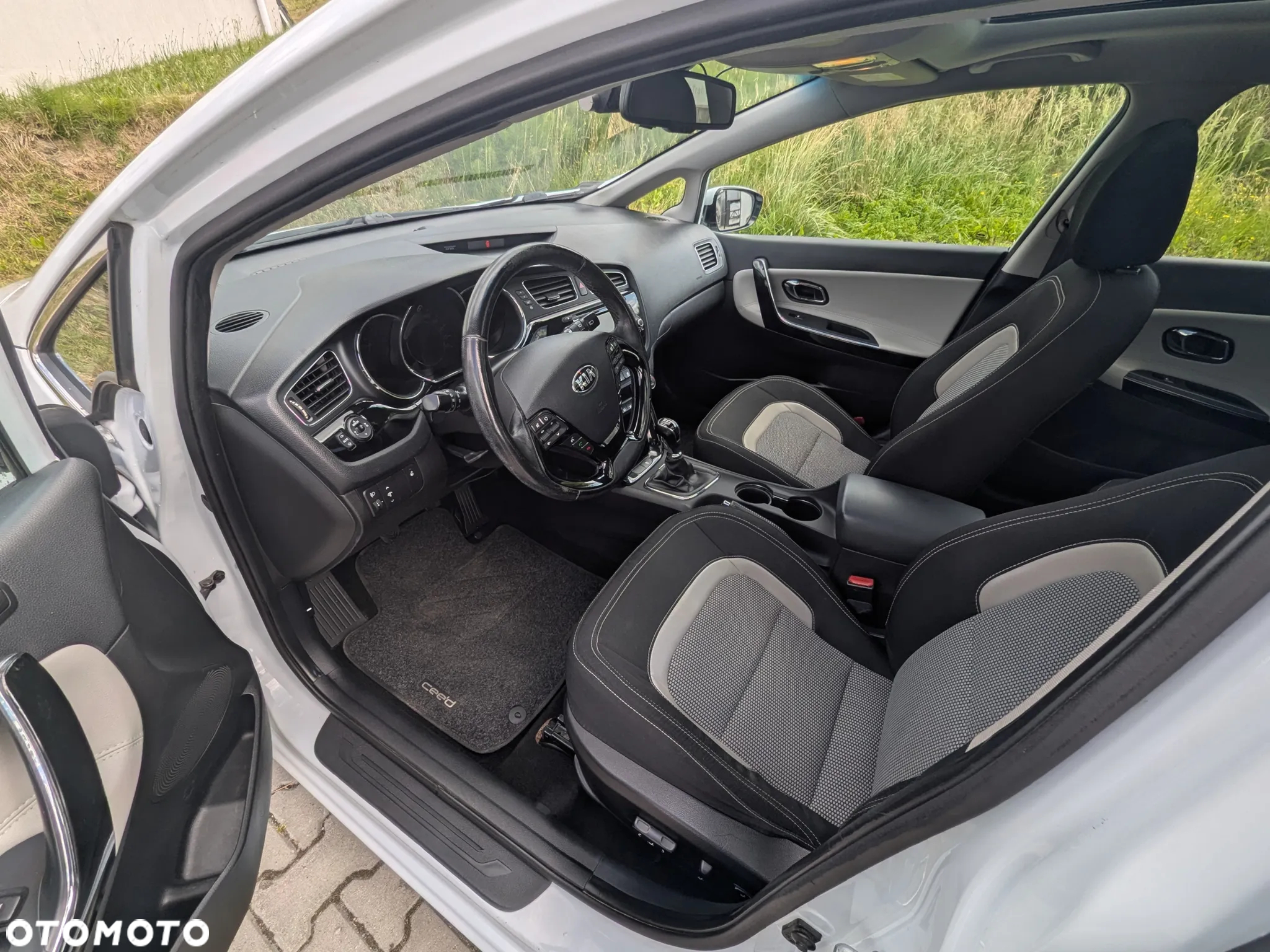 Kia Ceed Cee'd 1.6 CRDi XL - 5