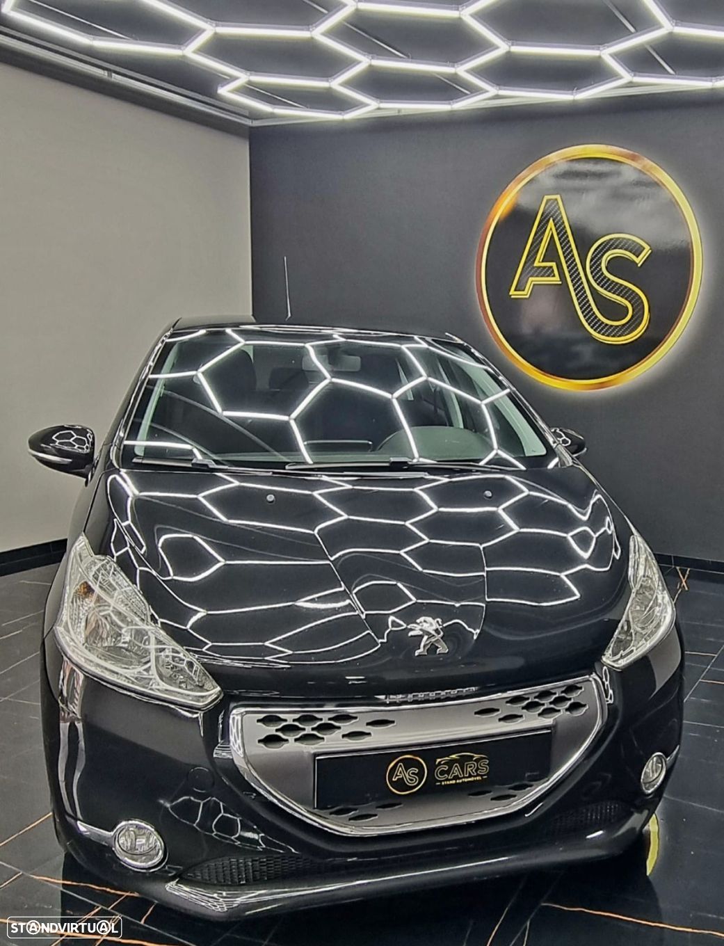 Peugeot 208 1.4 HDi - 2