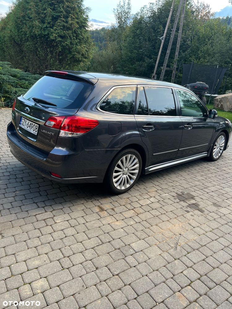 Subaru Legacy - 2