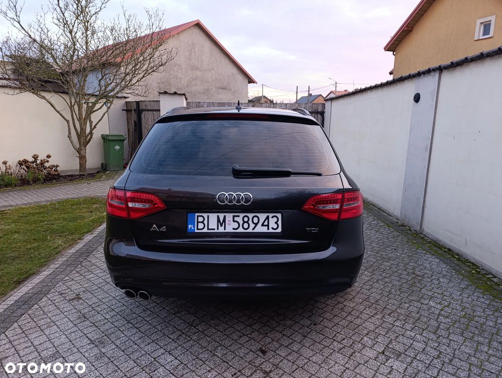 Audi A4 Avant 2.0 TDI S tronic - 5