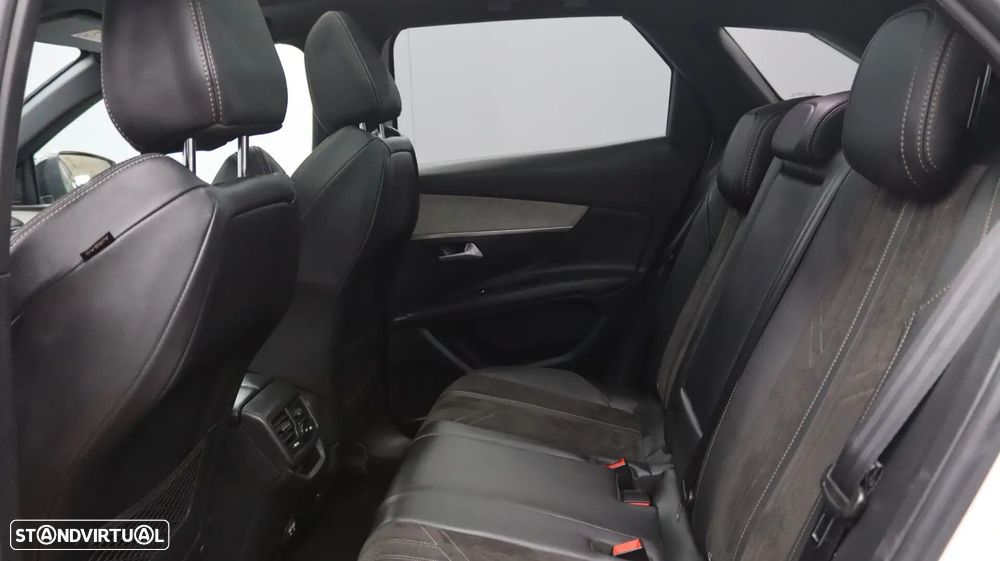 Peugeot 3008 1.5 BlueHDi GT Pack EAT8 - 25