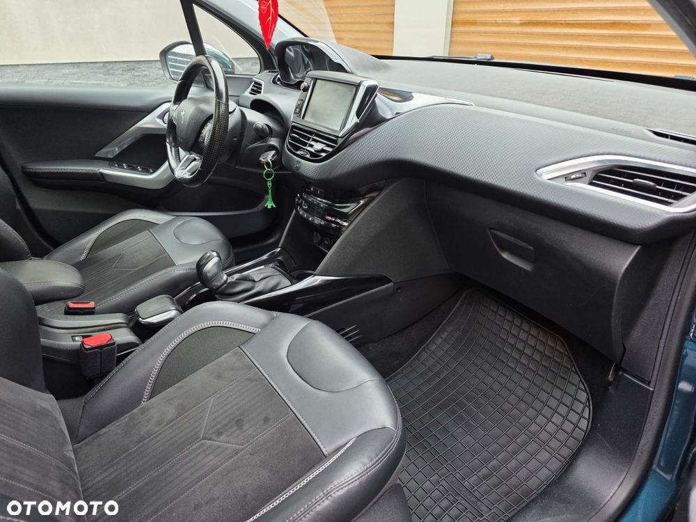 Peugeot 2008 PureTech 110 Stop&Start Crossway - 16