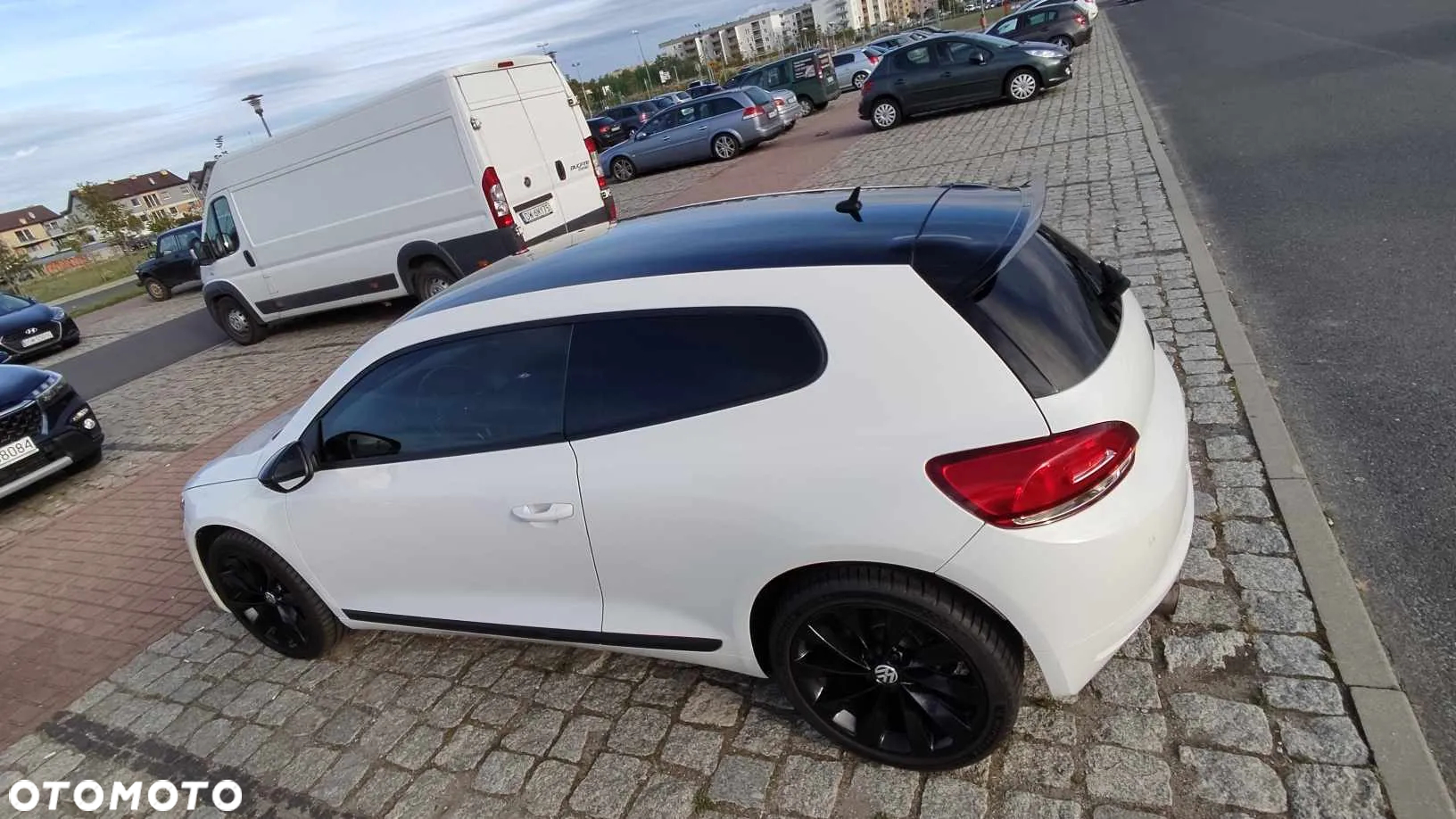 Volkswagen Scirocco 2.0 TSI - 10