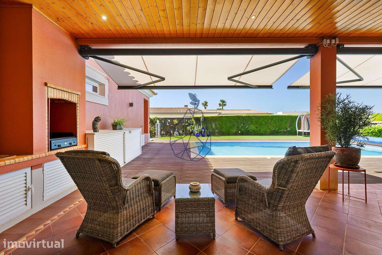 Moradia T4 de Luxo Térrea com Piscina Privada - Monte Canelas - Portim - Grande imagem: 2/60