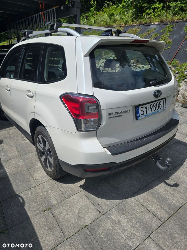 Subaru Forester 2.0 i Exclusive (EyeSight) Lineartronic - 3