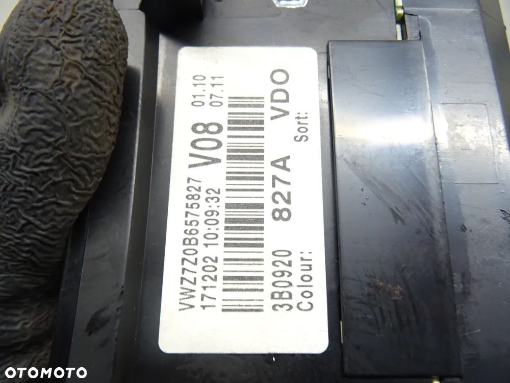 VW PASSAT B5 LIFT 1.9TDI LICZNIK ZEGAR ZEGARY 3B0920827A - 4