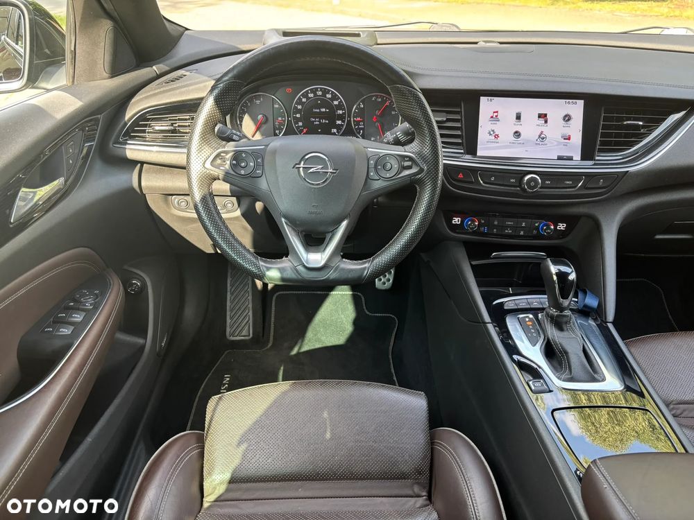 Opel Insignia 2.0 T 4x4 Innovation S&S - 22