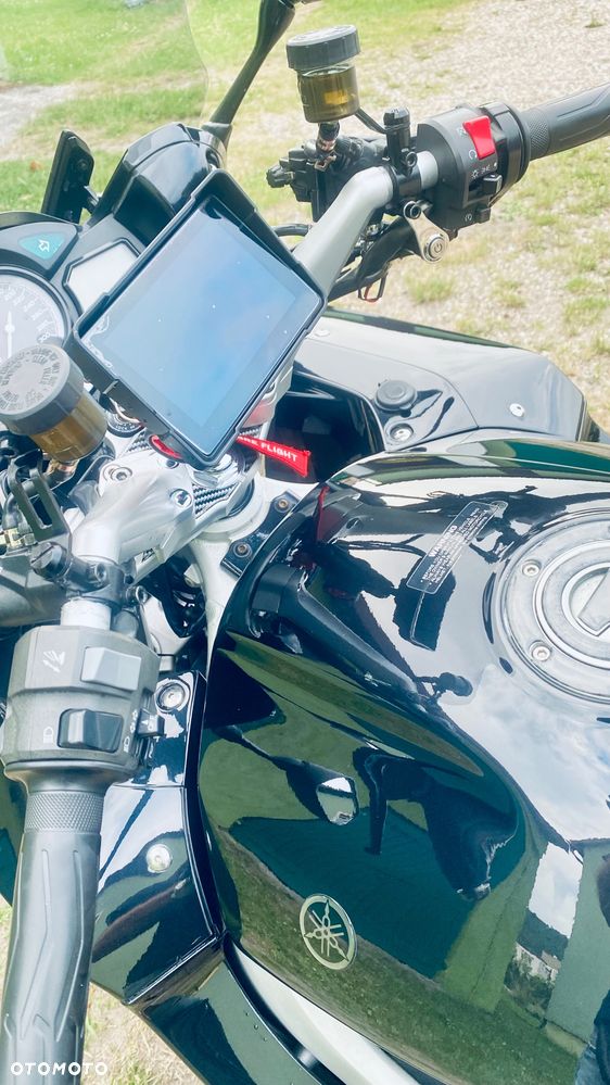 Yamaha FJR - 15
