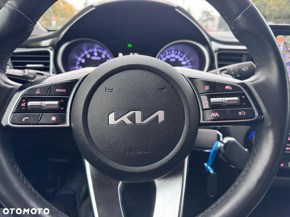 Kia Ceed 1.5 T-GDI L DCT - 16