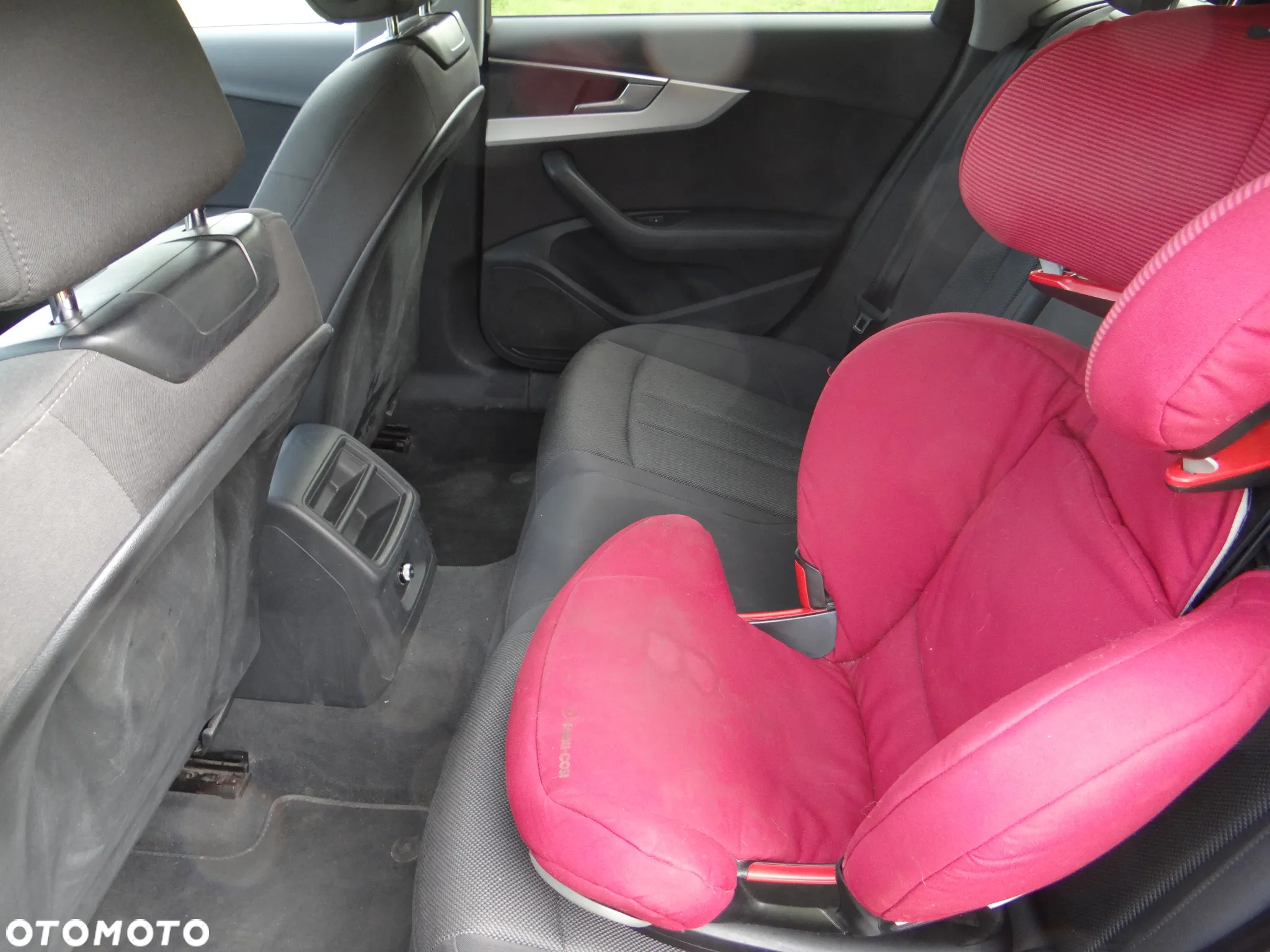 Audi A4 Avant 2.0 TDI - 7