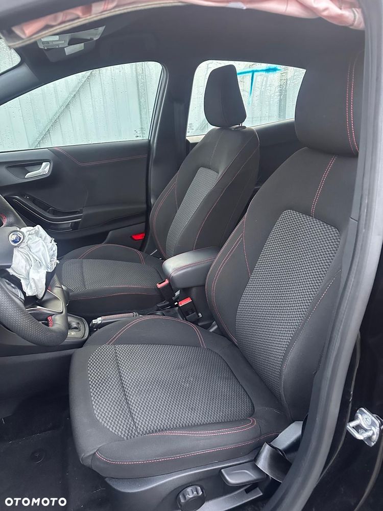 Ford Puma 1.0 EcoBoost Hybrid TITANIUM - 12