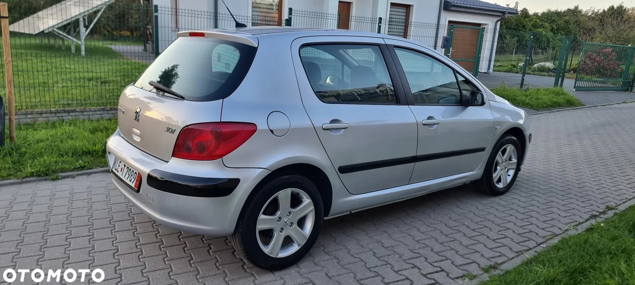 Peugeot 307 - 11