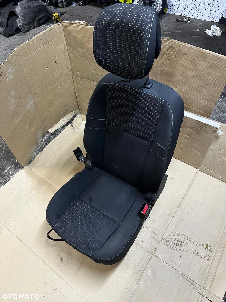 Fotel Prawy Przedni Pasażera Renault Scenic III Europa Demontaż - 2