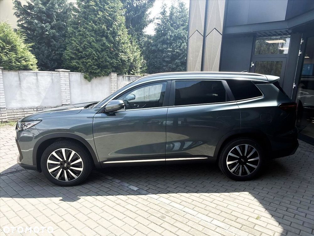 Chery Tiggo 8 - 3