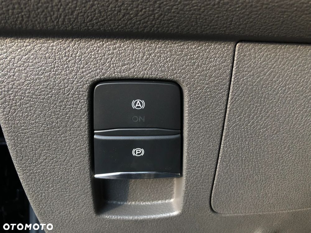 Ford Transit podwozie z kabiną - 14